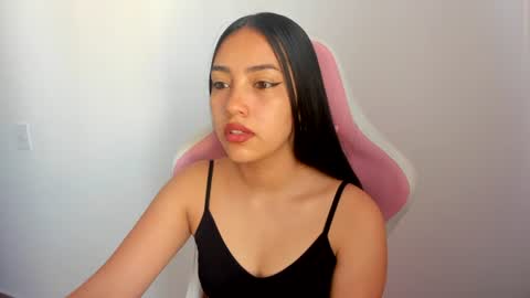 Snapshot of karely_sweet_ chatting on 06/12/26, 12:48 karely_sweet_ online show from 06/12/26, 12:48
