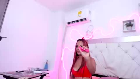 Snapshot of karen_josy chatting on 03/11/25, 07:03 karen_josy online show from 03/11/25, 07:03