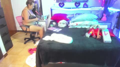 Karen online show from 12/03/24, 03:30