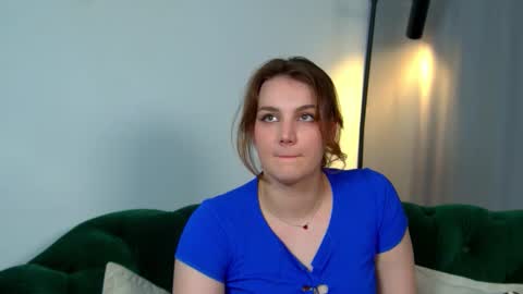 Karen online show from 09/10/25, 06:19