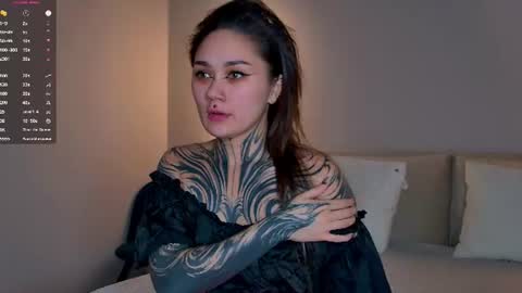 Snapshot of karenhotflirt chatting on 07/18/26, 04:33 karenhotflirt online show from 07/18/26, 04:33