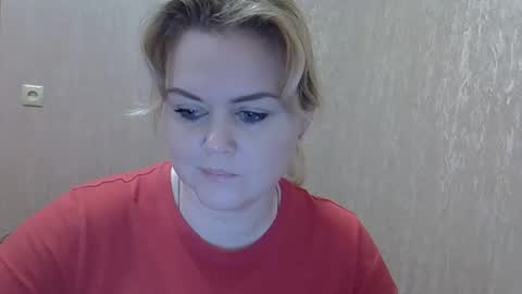 karennelsonx online show from 02/12/25, 06:30