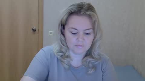 Snapshot of karennelsonx chatting on 05/29/26, 10:13 karennelsonx online show from 05/29/26, 10:13
