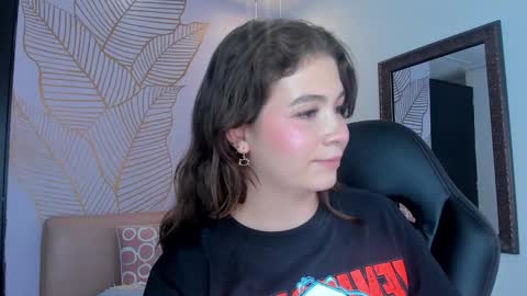 Karen online show from 02/03/25, 08:57