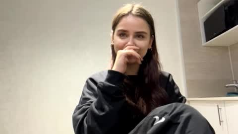 kareystutsman online show from 12/15/25, 07:07