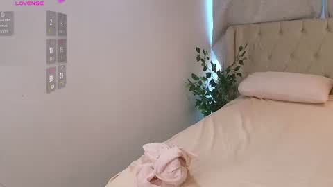Snapshot of kari_brooks chatting on 07/03/26, 11:27 kari_brooks online show from 07/03/26, 11:27