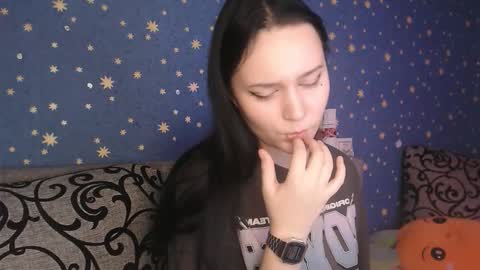 karicherry online show from 12/13/25, 10:48