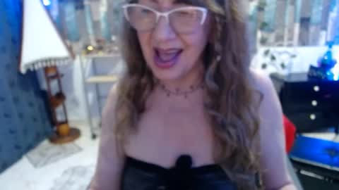 Snapshot of karima_sarabe chatting on 02/09/25, 12:39 karima_sarabe online show from 02/09/25, 12:39