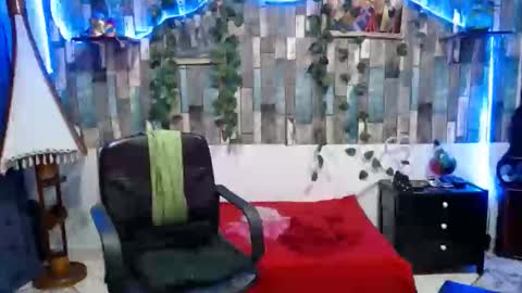 Snapshot of karima_sarabe chatting on 02/18/25, 08:47 karima_sarabe online show from 02/18/25, 08:47