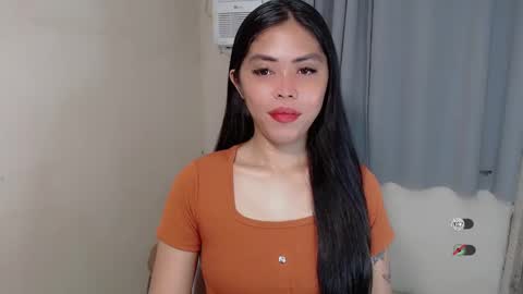 Snapshot of karina_fuckdoll chatting on 02/21/25, 11:54 I AM BELLE online show from 02/21/25, 11:54