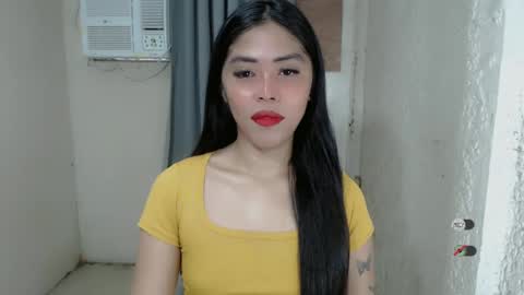 Snapshot of karina_fuckdoll chatting on 02/26/25, 02:48 I AM BELLE online show from 02/26/25, 02:48