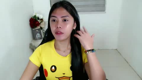 Snapshot of karina_fuckdoll chatting on 09/17/25, 06:42 I AM BELLE online show from 09/17/25, 06:42
