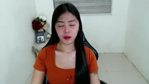 Snapshot of karina_fuckdoll chatting on 09/24/25, 07:33 I AM BELLE online show from 09/24/25, 07:33