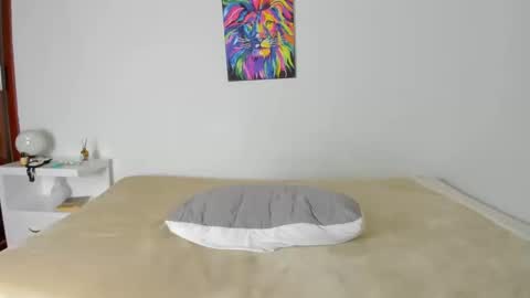 karina_lopez7 online show from 02/21/25, 11:10