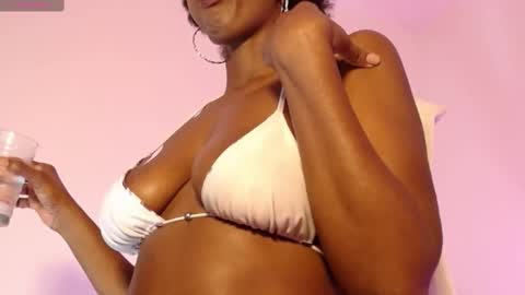 karina Taylor online show from 03/12/25, 08:08