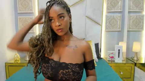 Snapshot of karinaacox chatting on 03/01/26, 01:02 karinaacox online show from 03/01/26, 01:02