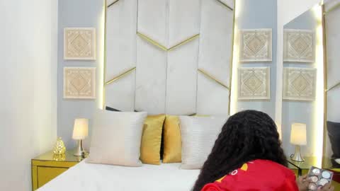 karinaacox online show from 04/11/26, 01:04