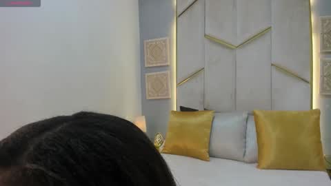 karinaacox online show from 05/10/26, 12:32