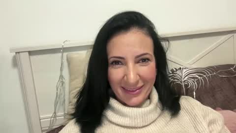 Karina online show from 01/16/25, 10:12