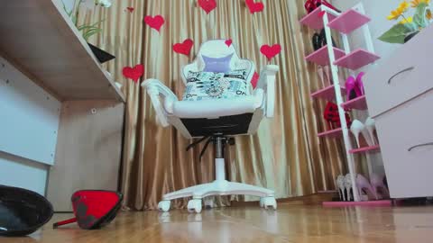 Snapshot of karinadiaz69 chatting on 02/16/25, 05:59 KARINA online show from 02/16/25, 05:59