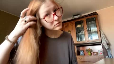 Karina online show from 04/08/26, 07:30