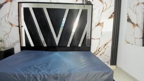 KarinaSimonz online show from 10/15/25, 10:54