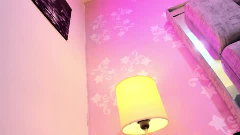 KarinaSimonz online show from 04/06/26, 02:53