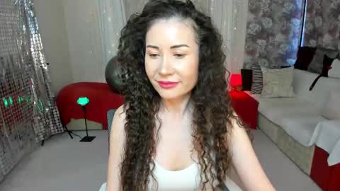 Snapshot of karinasweeety chatting on 02/19/25, 12:33 KarinaSweeety online show from 02/19/25, 12:33