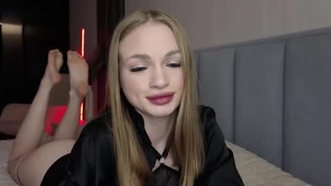 karinchik544 online show from 04/14/26, 11:27