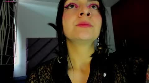 Snapshot of karinna__raven chatting on 07/31/26, 09:47 KARINNA RAVEN online show from 07/31/26, 09:47