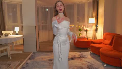 Snapshot of karisacondelario chatting on 03/02/26, 02:57 Linn online show from 03/02/26, 02:57