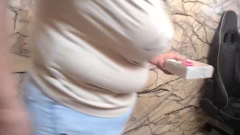 Karito online show from 11/10/25, 11:09