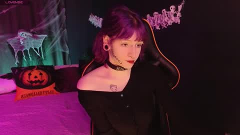 karkadeshk online show from 10/31/25, 03:24