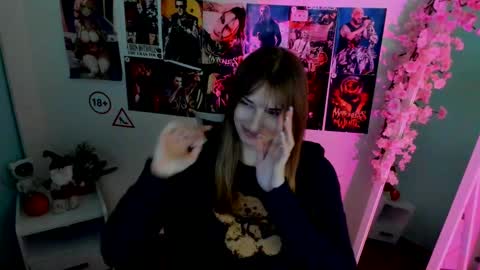 Karla online show from 12/18/25, 01:39