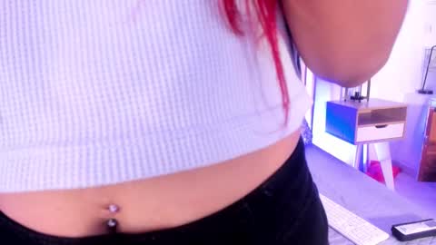 Snapshot of karla_gonzaless chatting on 03/03/25, 06:33 Karla Gonzaless online show from 03/03/25, 06:33