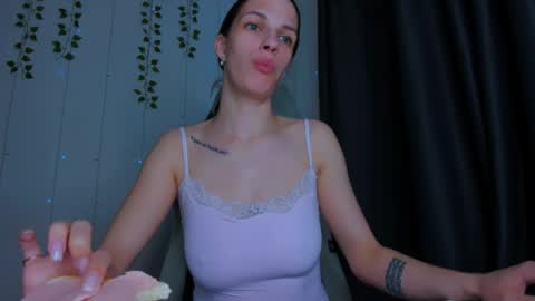 Snapshot of karla_lim chatting on 05/17/26, 10:33 karla_lim online show from 05/17/26, 10:33