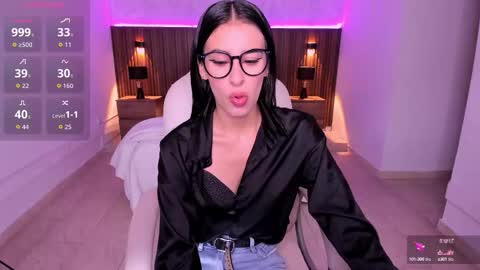 Karlaa  online show from 10/11/25, 11:09