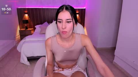 Karlaa  online show from 10/15/25, 10:59