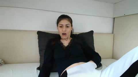 Crystyna online show from 02/04/25, 06:57