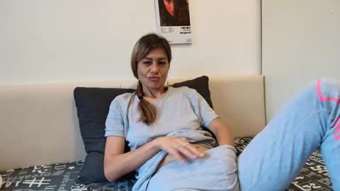 Crystyna online show from 10/13/25, 06:24