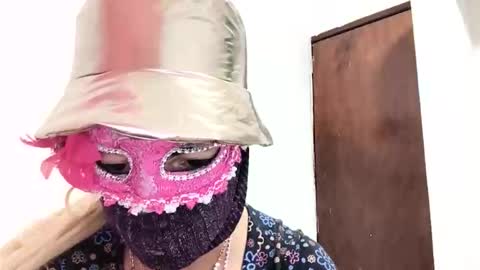 Snapshot of karlakush101 chatting on 03/15/26, 02:28 karlakush101 online show from 03/15/26, 02:28