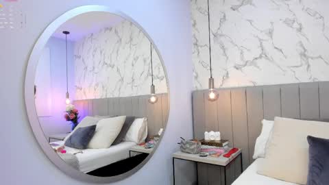 karlla_brown online show from 04/07/26, 01:00