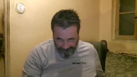 Snapshot of karlpal chatting on 02/13/25, 06:38 karlpal online show from 02/13/25, 06:38