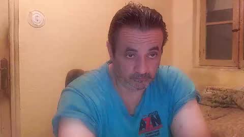 Snapshot of karlpal chatting on 10/25/25, 04:09 karlpal online show from 10/25/25, 04:09