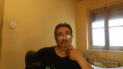 Snapshot of karlpal chatting on 04/12/26, 02:11 karlpal online show from 04/12/26, 02:11
