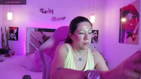 Karly Moonns online show from 07/01/26, 09:47