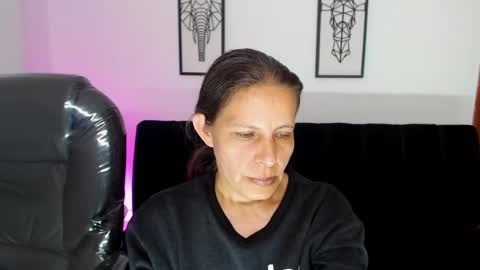 KARLYE online show from 02/04/25, 06:04