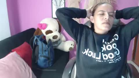 KARLYE online show from 10/10/25, 03:05