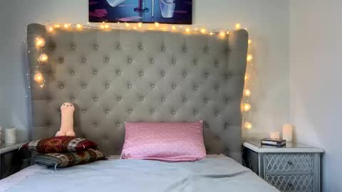 KarmaRosexx online show from 12/04/24, 08:23