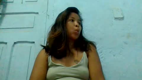 Snapshot of karmellah chatting on 06/18/26, 12:11 Karmellah online show from 06/18/26, 12:11